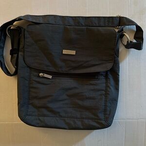 Baggallini Gray Nylon Crossbody Bag w/ Pink Interior